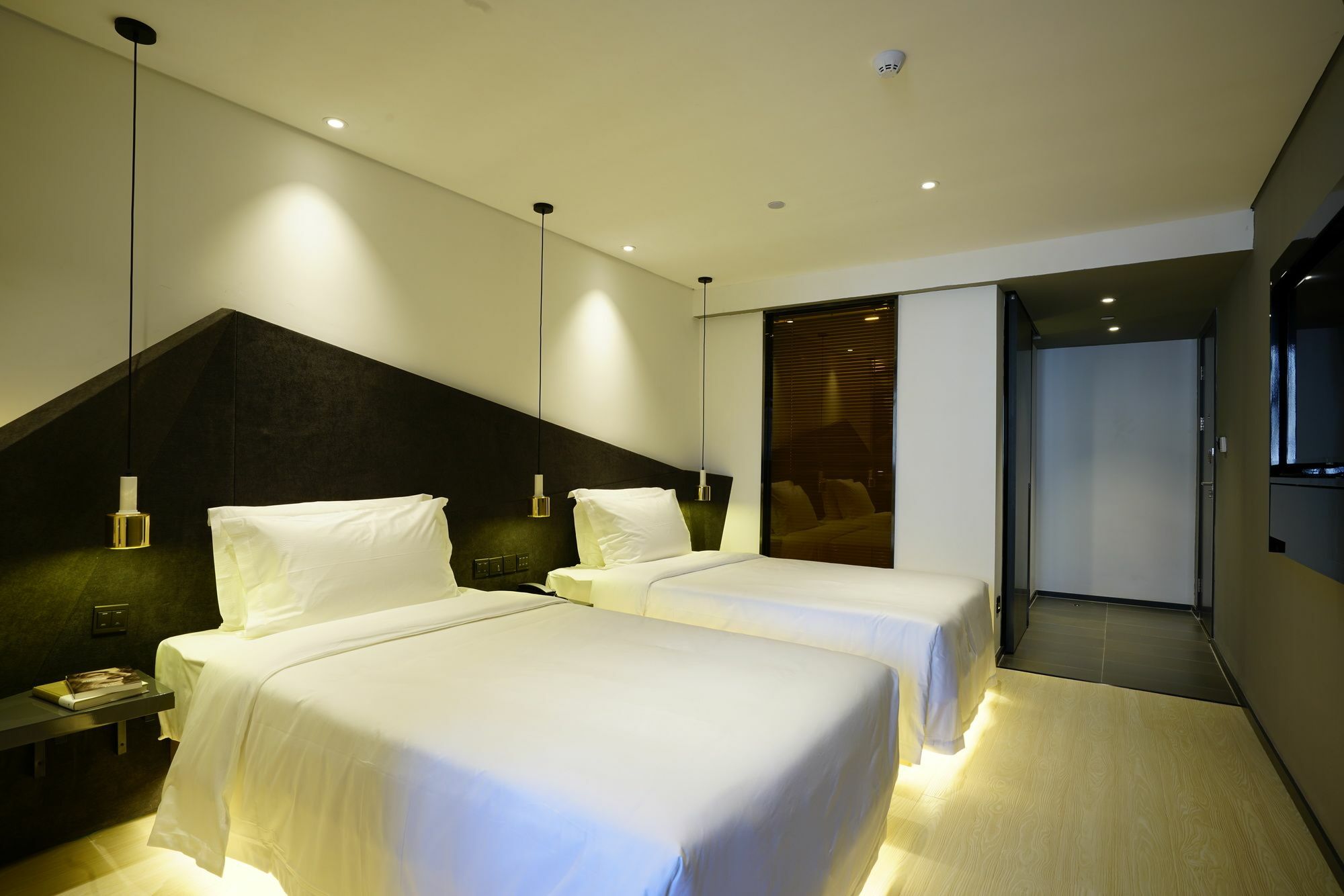 Atour Light - Shanghai Longbai Exterior photo
